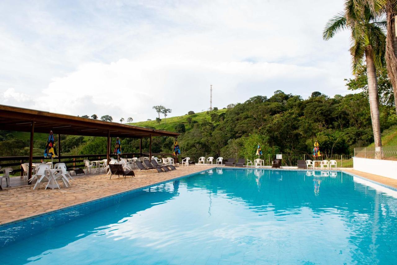 Hotel Fazenda Vale Da Cachoeira แซร์ฮาเนกรา ภายนอก รูปภาพ